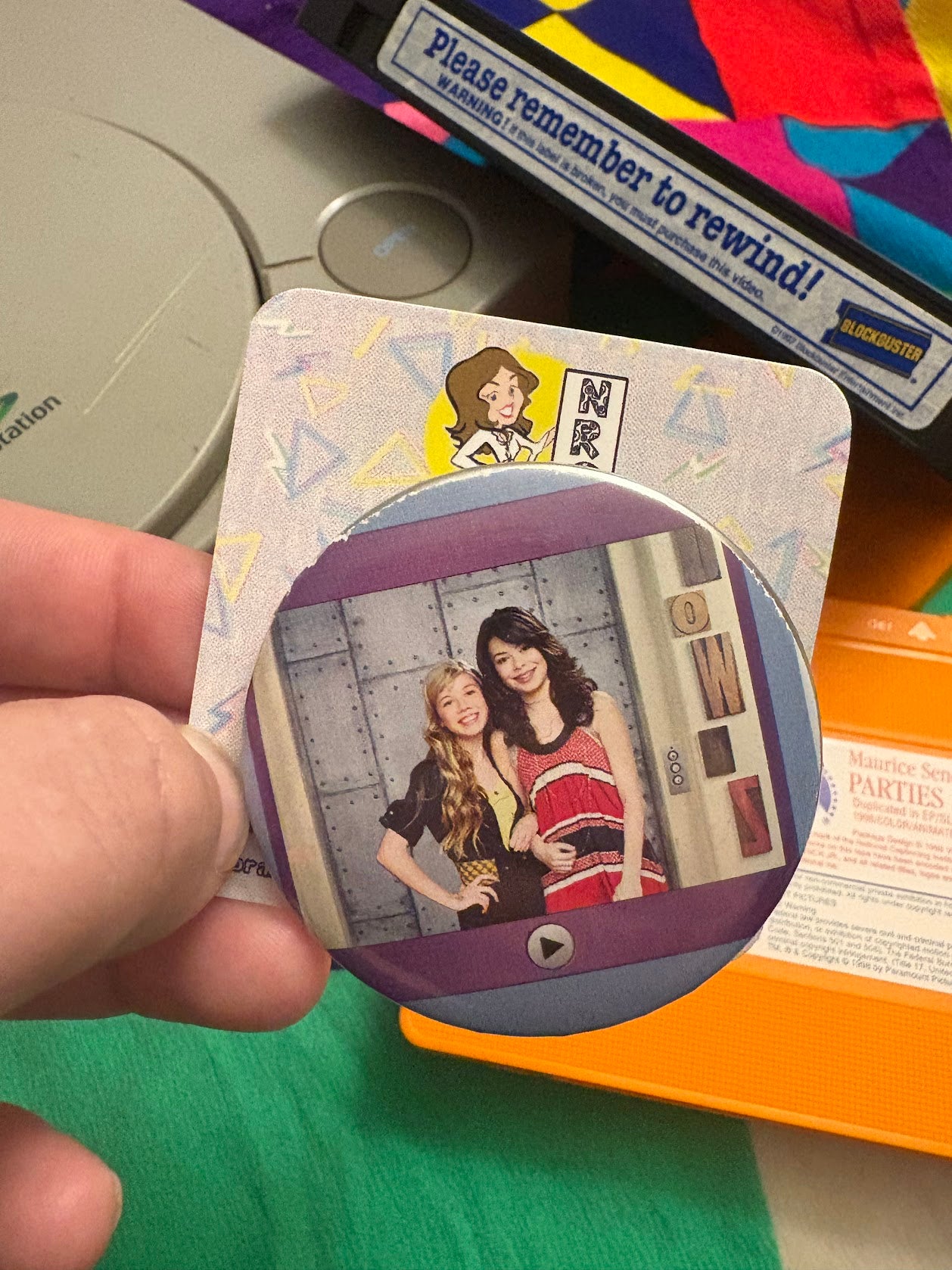 ICarly Buttons - Multiple Available